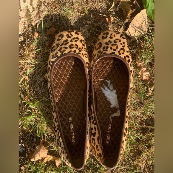 NWOT! Enzo Angiolini Leopard Print Faux Fur Flats Size 8 - Picture 13 of 16